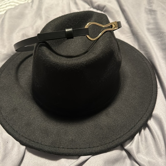Hat - Picture 4 of 4